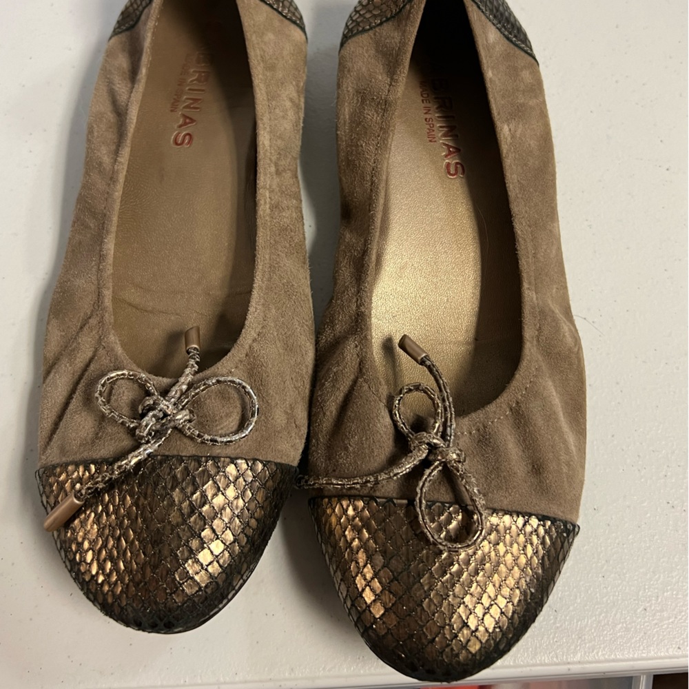 Sabrinas loafers size 8.5/39 pewter ballerina flat reptile print
